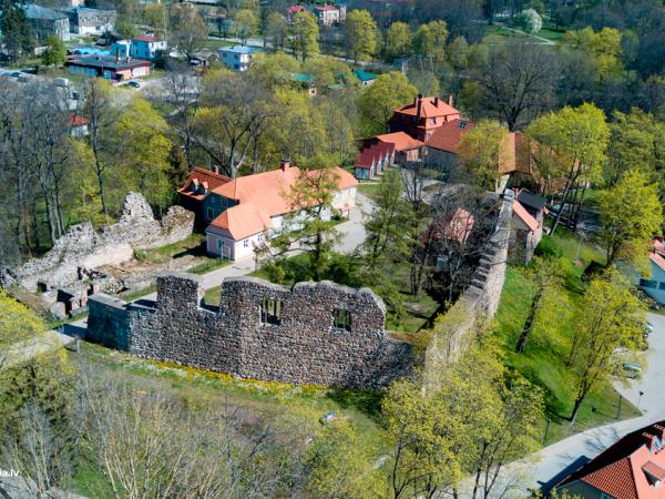 Valmieras viduslaiku pils. 2020.g. 6.maijs.