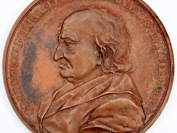 Medaļa, Vidzemes ģenerālsuperintendenta Kristiana Dāvida Lenca (Lenz) (1720-1798) 50 darba gadi. Drēzdene, K. J. Krīgers. 1792. g. Bronza. Averss.