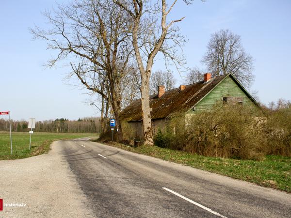 1. attēls. Pilkalnes skola (mūsdienās “Alejas1”). Aizkraukles novads, Pilskalnes pagasts. 2024. g. 9. aprīlis. V.Grīviņa foto.