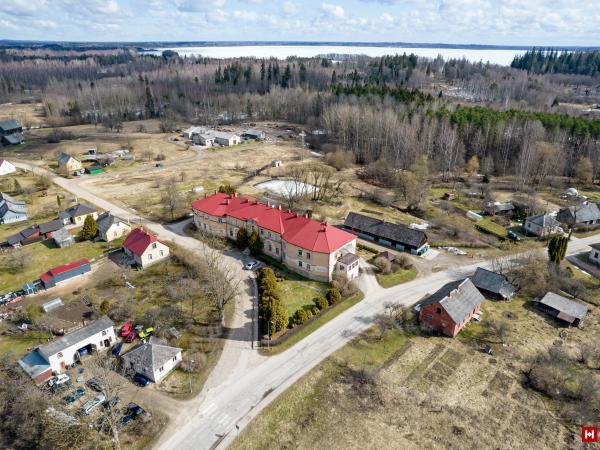 1. attēls. Šloskrogs skatā no putna lidojuma. 2022.g. 16.aprīlis. V.Grīviņa foto.
