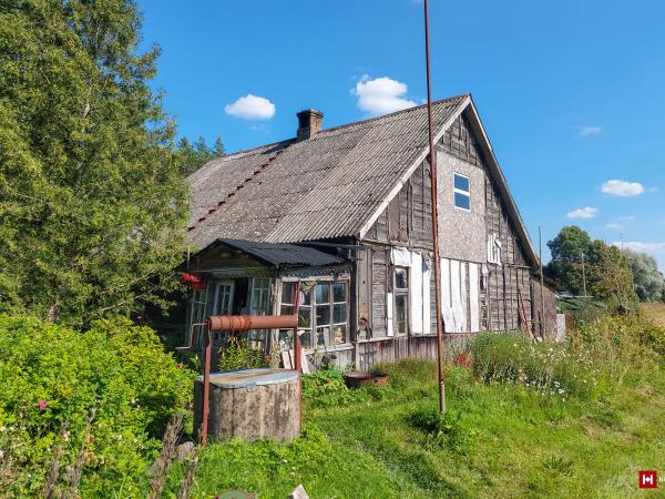 1. attēls. "Ceļinieki", Rendas pagasts, Kuldīgas novads. 2022.g. 4.augusts. V.Grīviņa foto.