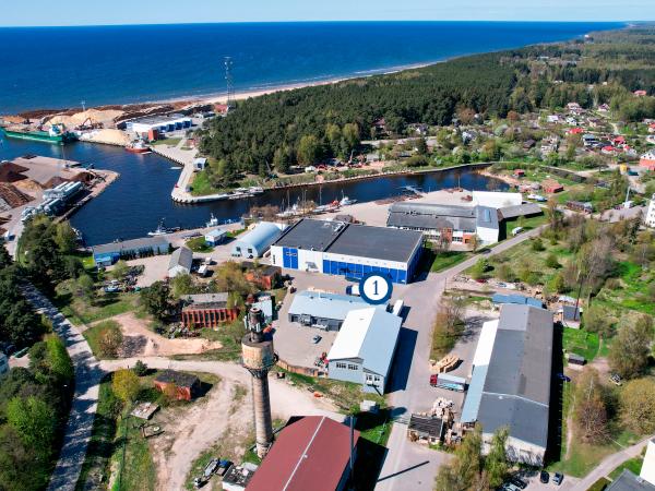 1. attēls. Aģes kroga vieta (1). Bērzu aleja 3C, Zvejniekciems, Saulkrastu pag., Saulkrastu novads. 2023.g. 6. maijs. V. Grīviņa foto.