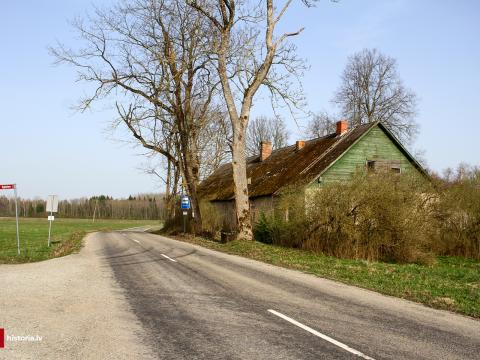 1. attēls. Pilkalnes skola (mūsdienās “Alejas1”). Aizkraukles novads, Pilskalnes pagasts. 2024. g. 9. aprīlis. V.Grīviņa foto.